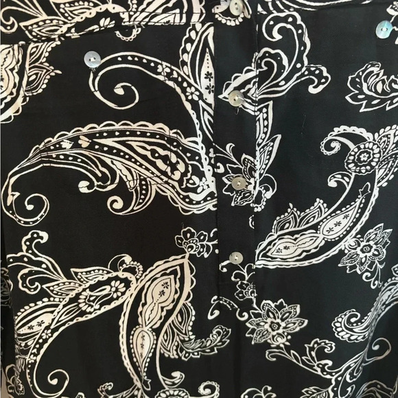 Ruby Rd Large Black and White Paisley Button Down 3/4 Sleeve Top - Picture 4 of 5